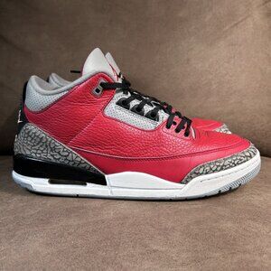 Jordan 3 Retro SE Unite Red Cement.  U.S. Men’s Size 11